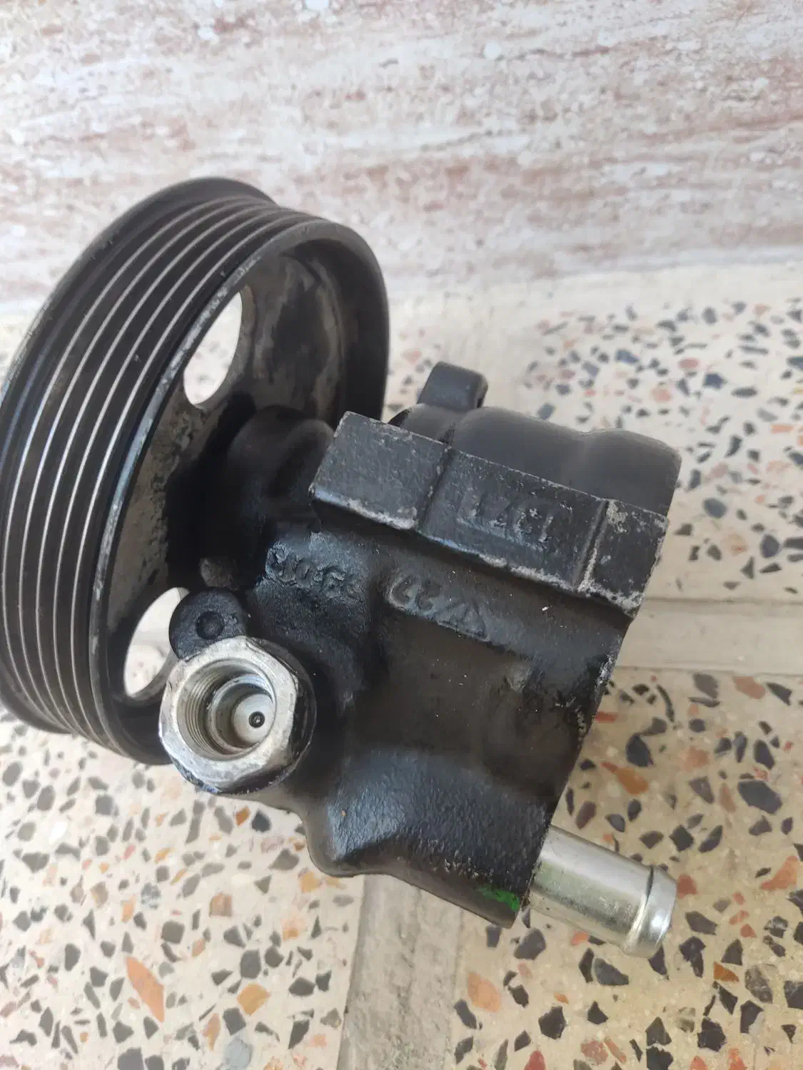 پمپ هیدرولیک چدنی فابریک ال ۹۰|قطعات یدکی و لوازم جانبی|کرمانشاه, |دیوار