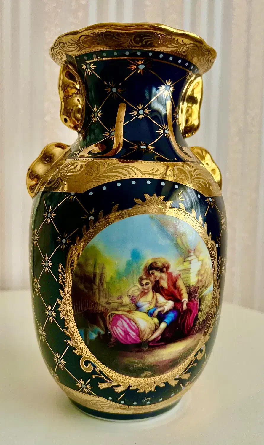 گلدان طلا کوب اصل|کلکسیون اشیاء عتیقه|تهران, خواجه نظام الملک|دیوار