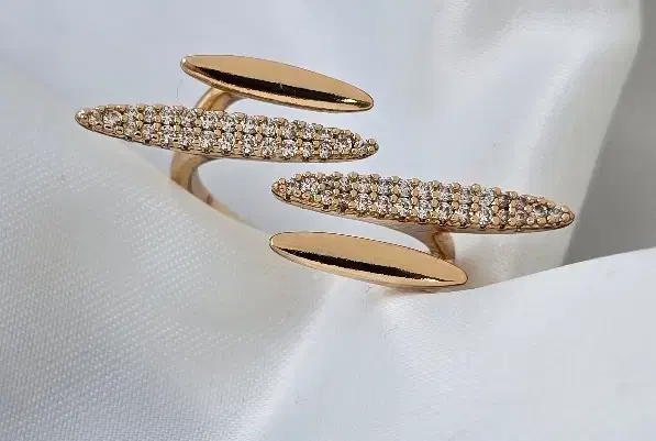 الان که طلا گرون شده کارای رنگ ثابت میخوای|زیورآلات و اکسسوری|سیرجان, |دیوار