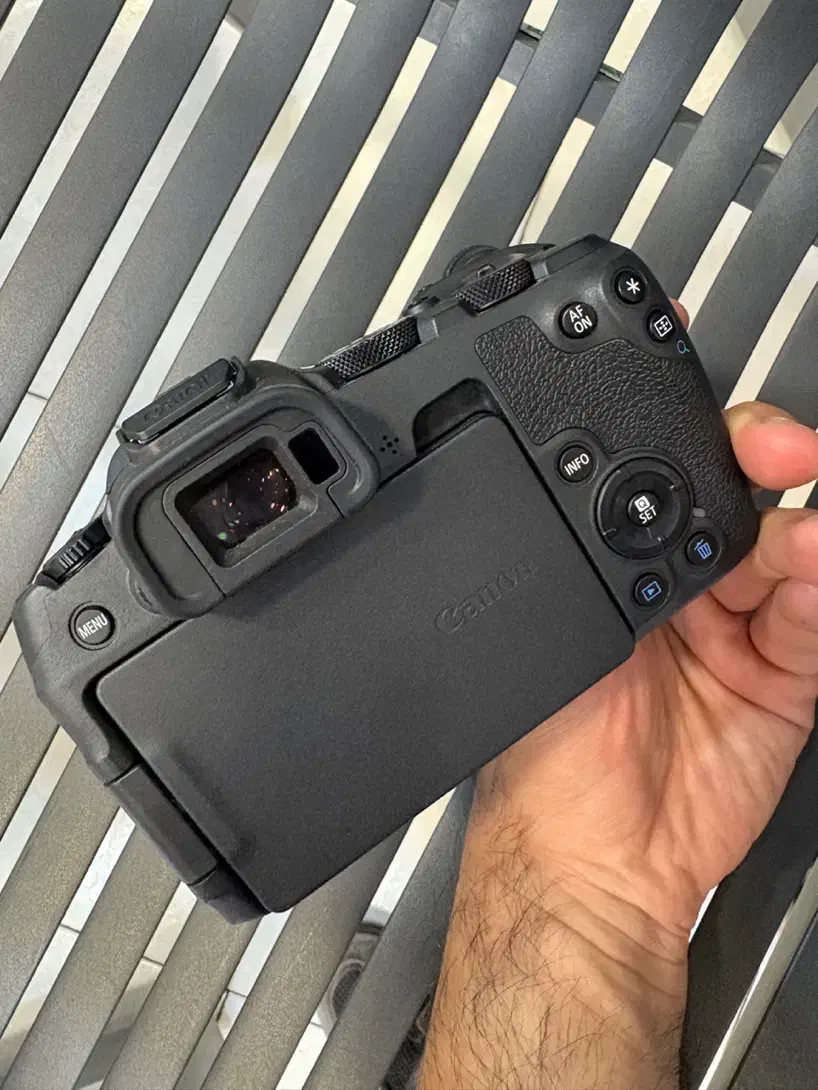 کانن بدون آینه CANON R8 BODY|دوربین عکاسی و فیلم‌برداری|تهران, گیشا|دیوار