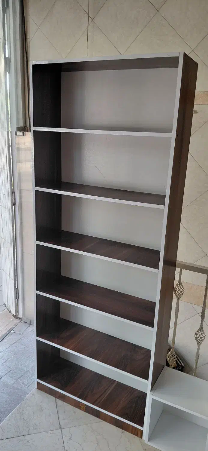 کتابخانه طبقات|کتابخانه، شلف، قفسه‌های دیواری|قم, کلهری|دیوار