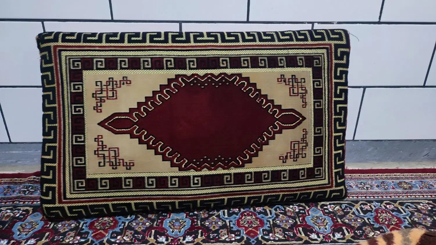 خانه و وسایل خانه|پشتی|کازرون, |دیوار