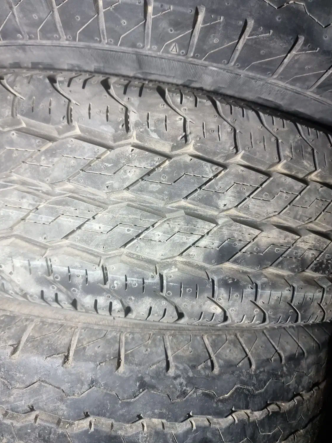 لاستیک ۱۶|قطعات یدکی و لوازم جانبی|مشهد, کلاته برفی|دیوار