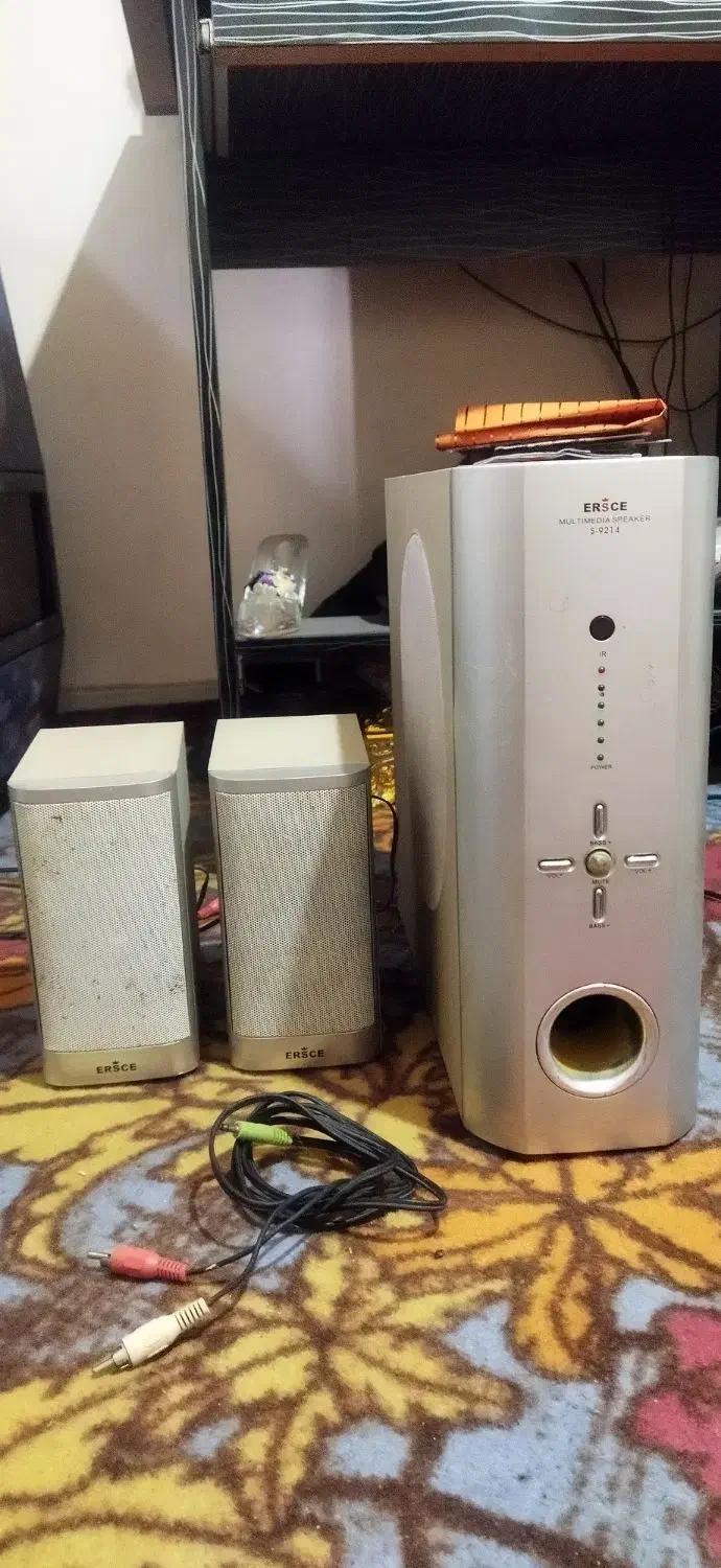 دوعدد باند و یک عدد ساب کاملا سالم|سیستم صوتی خانگی|فومن, |دیوار