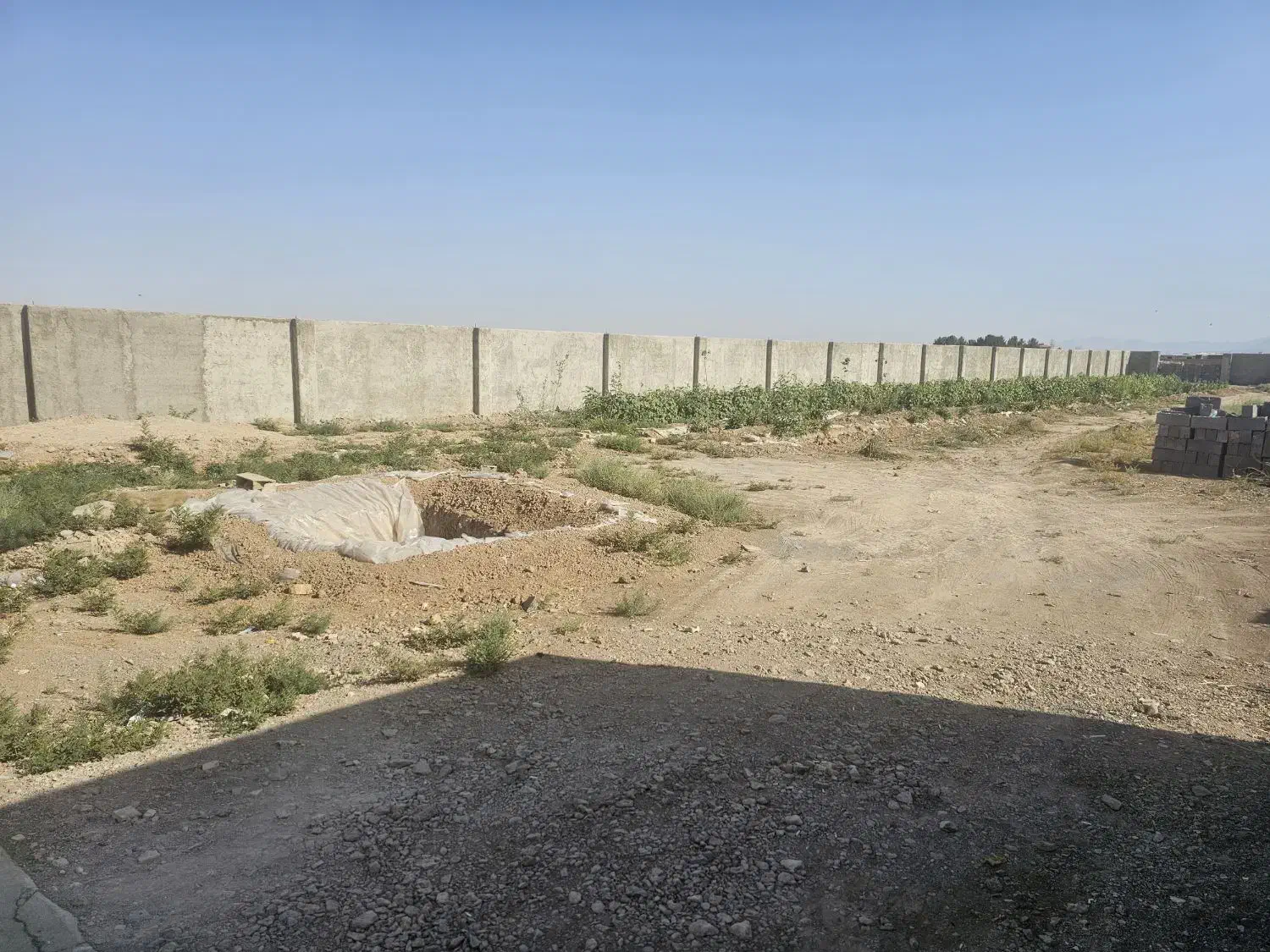 چهار دیواری با مجوز   خورزوق|فروش زمین و ملک کلنگی|برخوار, |دیوار