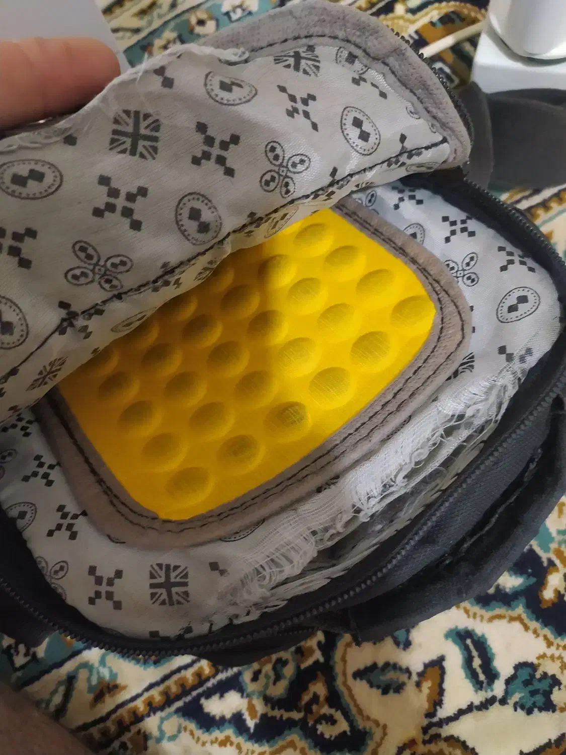 کیف کت نو نو|کیف، کفش، کمربند|شیراز, قلات|دیوار