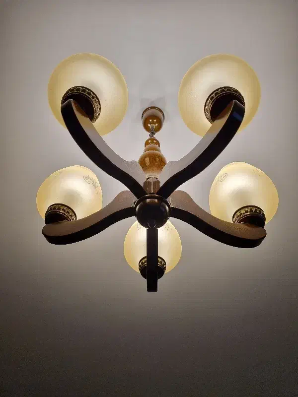 لوستر و ریل نور|لوستر و چراغ آویز|یزد, |دیوار