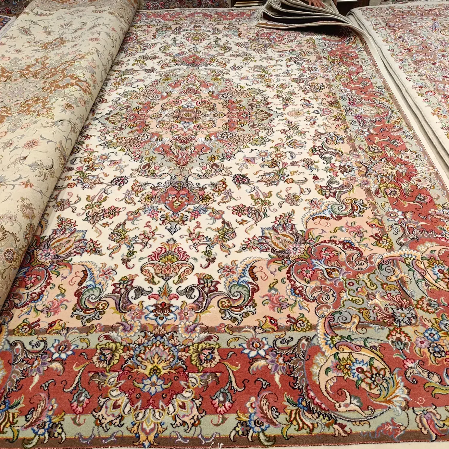 دو جفت ۹متری طرح خطیبی مثل هم دستباف|فرش|تهران, سنائی|دیوار