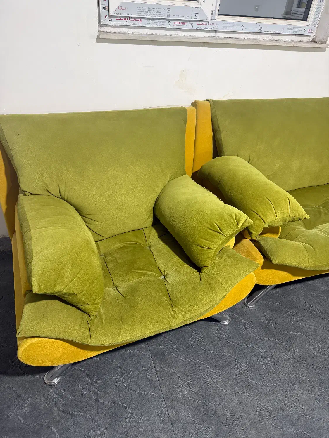 یک دست مبل راحتی ۷ نفره|مبلمان خانگی و میز عسلی|سنندج, |دیوار