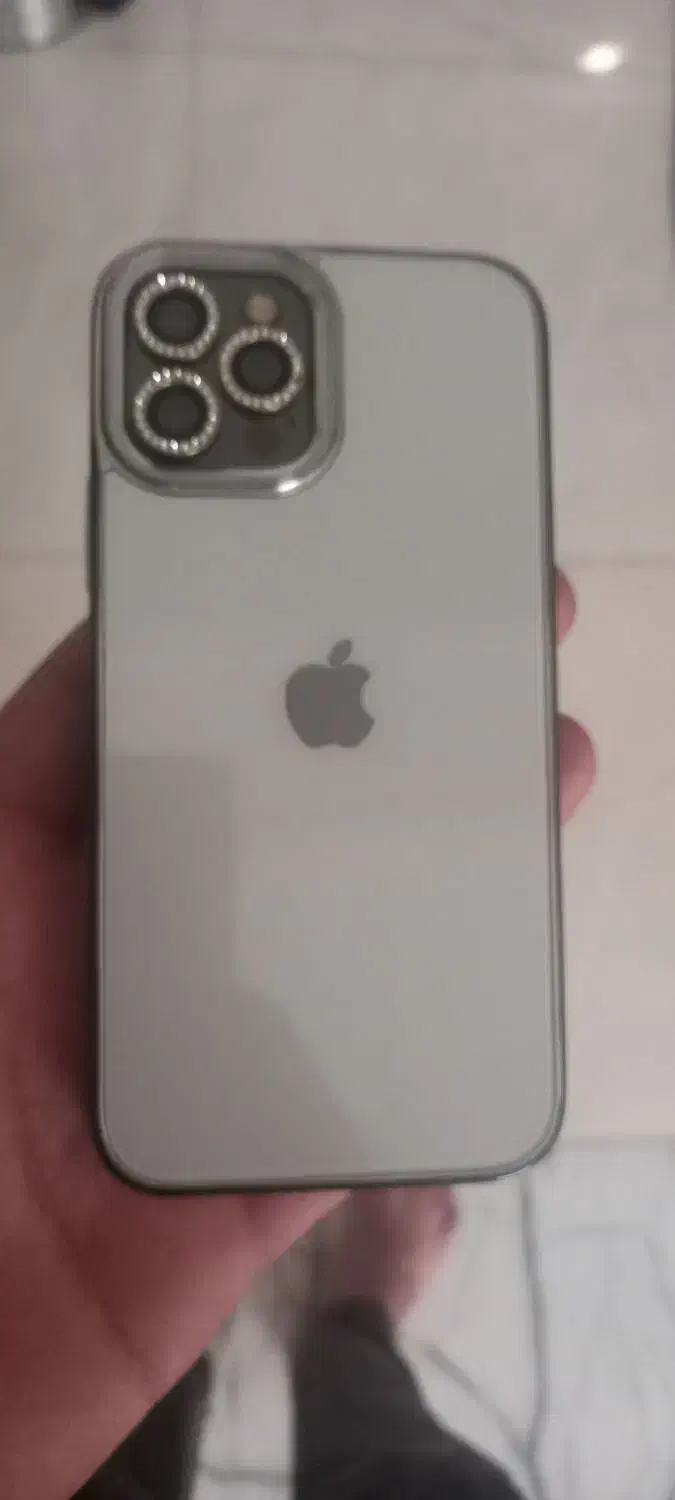 آیفون ۱۲پرو درحد خیلی تمیز|موبایل|خان ببین, |دیوار