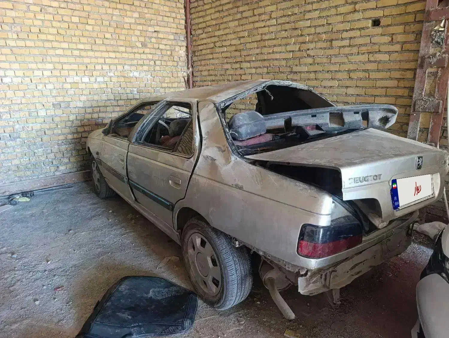 پژو پارس آخر های ۸۳موتور ۱۴۰۴|خودرو سواری و وانت|نورآباد, |دیوار