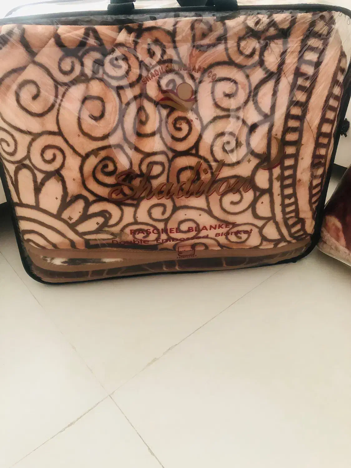 پتو گلبافت دونفره  و یکنفره گل برجسته مناسب جهیزیه|رختخواب، بالش، پتو|مشهد, الهیه|دیوار