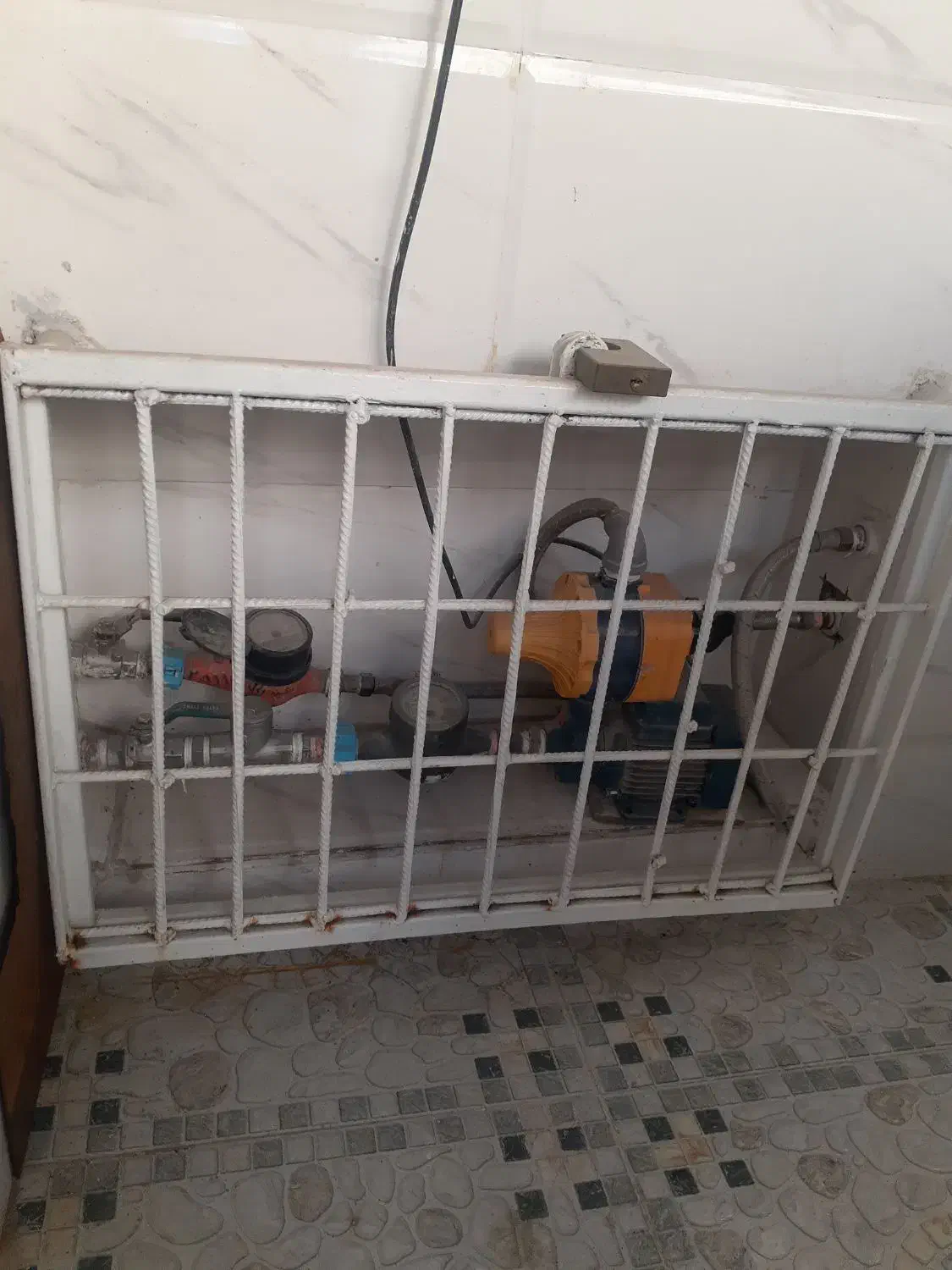 تعمیرات لوله کشی آب،نصب پمپ آب و ابگرمکن ورفع عیب|خدمات پیشه و مهارت|خرمشهر, |دیوار