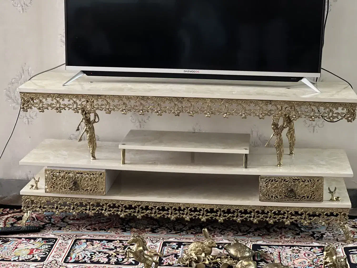 میز برنز|میز تلویزیون|خرمآباد, |دیوار