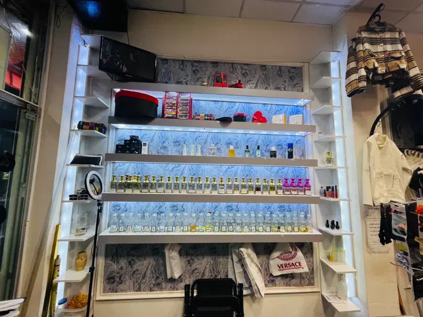 دکور فروشی و شیشه ارسی عطر|فروشگاه و مغازه|نیشابور, فردوسی جنوبی|دیوار