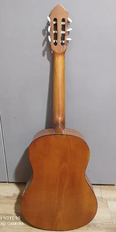 یاماها c40|گیتار، بیس، امپلیفایر|لاهیجان, کوی زمانی|دیوار