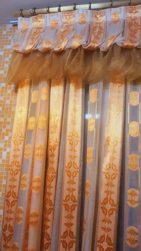 پرده اتاق خواب با والان و ۲ عدد چوب پرده|پرده، رانر، رومیزی|تهران, افسریه شمالی|دیوار