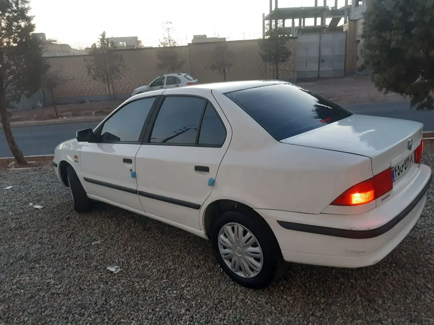 سمند ef7 مدل ۹۴ در حد صفر تک برگ سند کمکارکرد|خودرو سواری و وانت|پرند, فاز ۱|دیوار