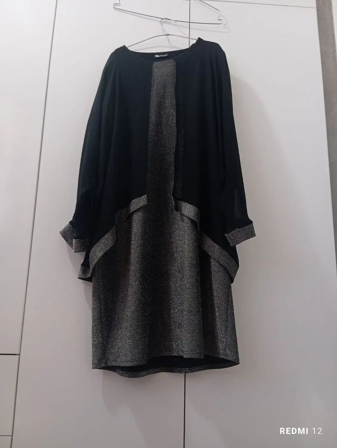 تونیک|لباس|نقده, |دیوار