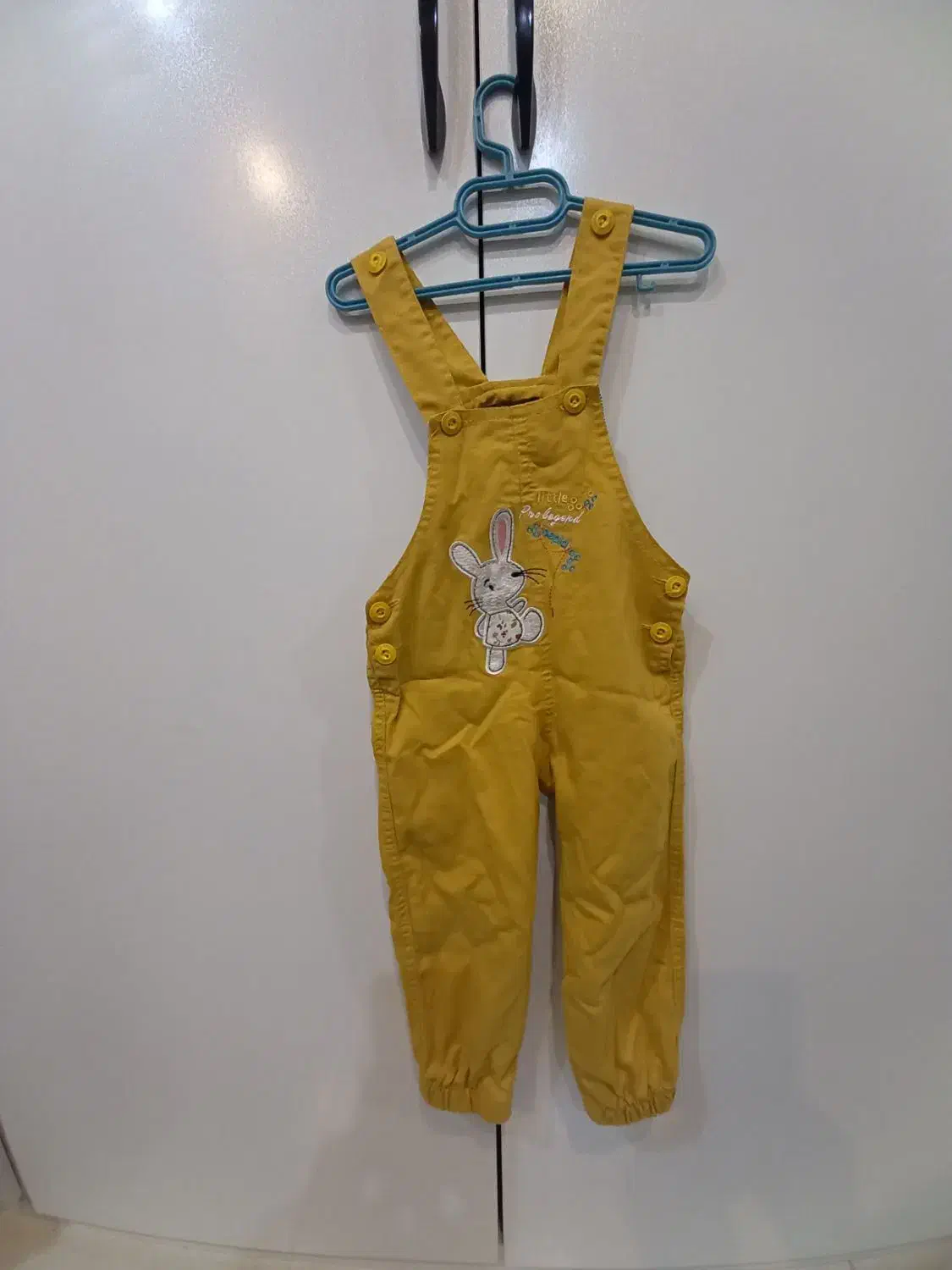 لباس های بچه در حد نو|کفش و لباس بچه|دورود, |دیوار