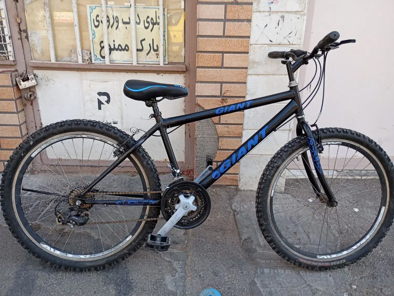 دوچرخه ۲۶ جیانت در حد نو سالم آماده سوار شدن|دوچرخه، اسکیت، اسکوتر|قم, آذر (نکویی)|دیوار