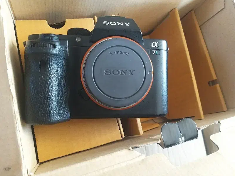 دوربین الفا ۷ اس۲ الفا 7 s2|دوربین عکاسی و فیلمبرداری|تهران, آذربایجان|دیوار