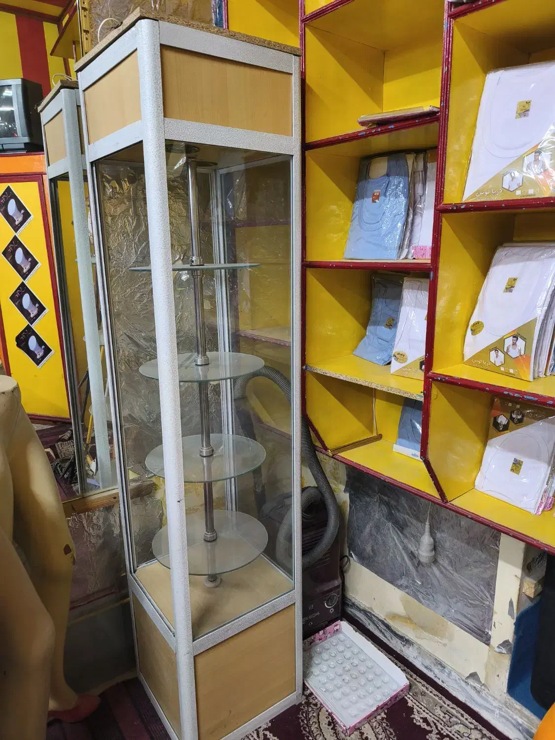 ویترین چرخان|فروشگاه و مغازه|قائن, |دیوار