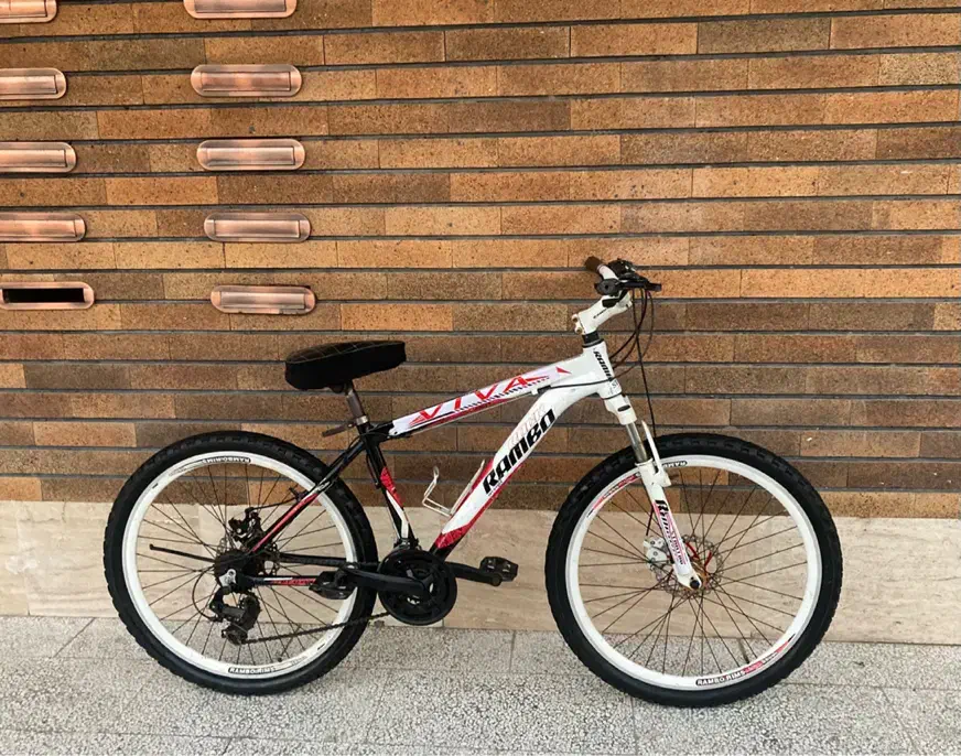 دوچرخه ویوا المپیا سایز۲۶دنده ای بدنه آلمینیوم صفر|دوچرخه، اسکیت، اسکوتر|مشهد, آزادشهر|دیوار