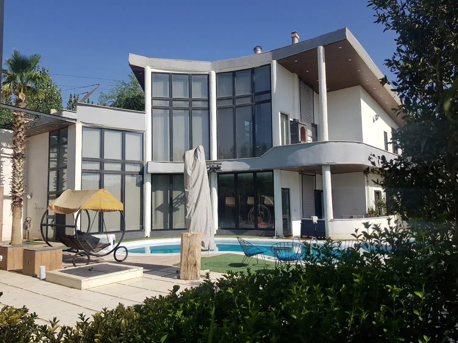 نیروی کاربلد و فنی و تمیز برای سرایداری و نظافت|استخدام سرایداری و نظافت|هشتگرد, تهران دشت|دیوار