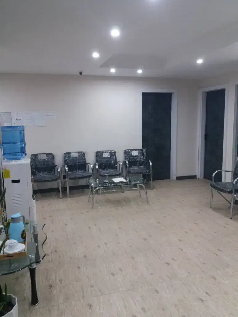 ۱۲۰ متر ۳ خواب. طبقه اول بر چمران، پارکینگ دار|اجارهٔ دفتر کار، اتاق اداری، مطب|اهواز, کیانپارس |دیوار