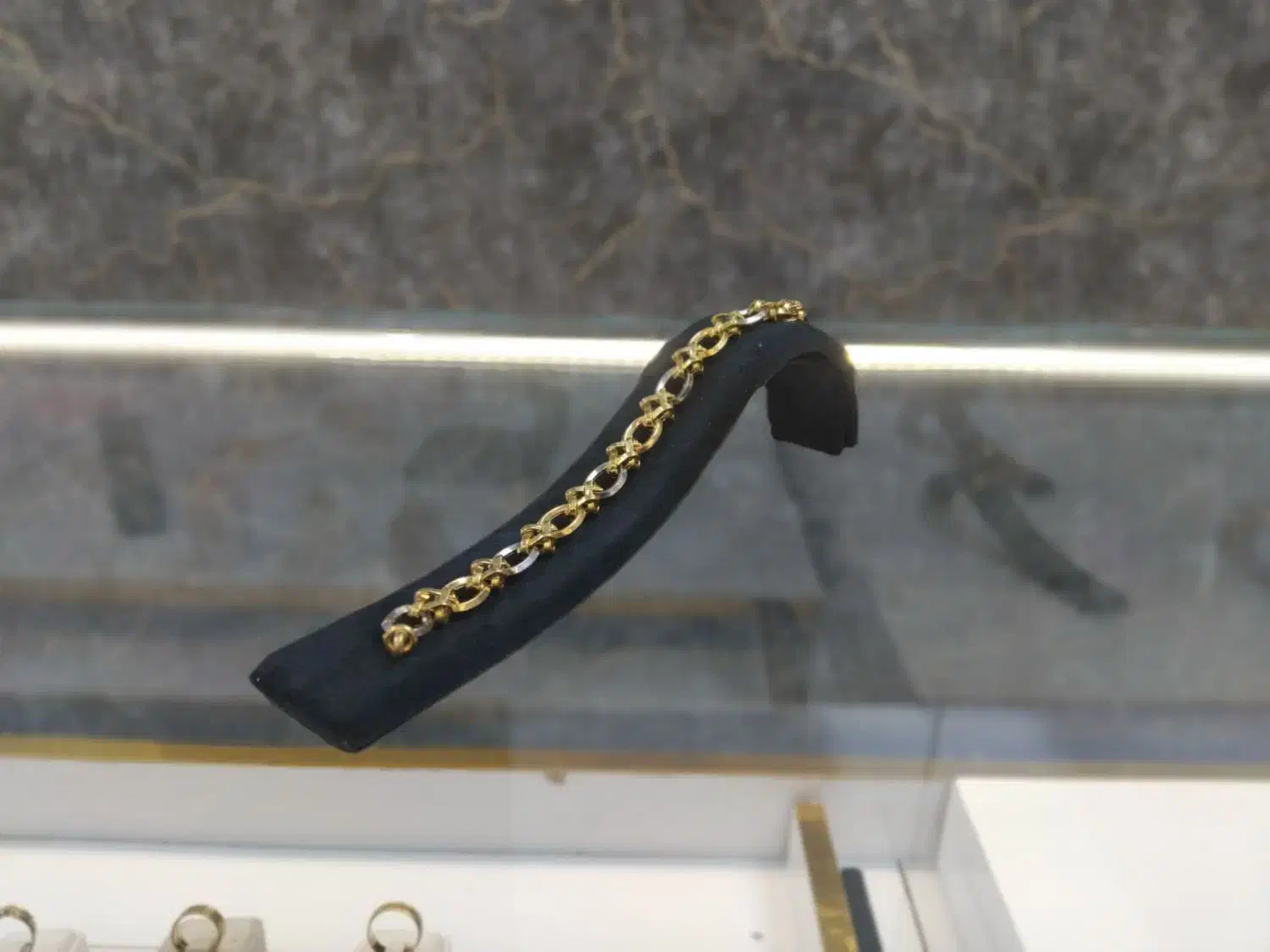 انواع طلای مستعمل در حد نو از ۳ تا ۵ درصد|جواهرات|بیرجند, |دیوار