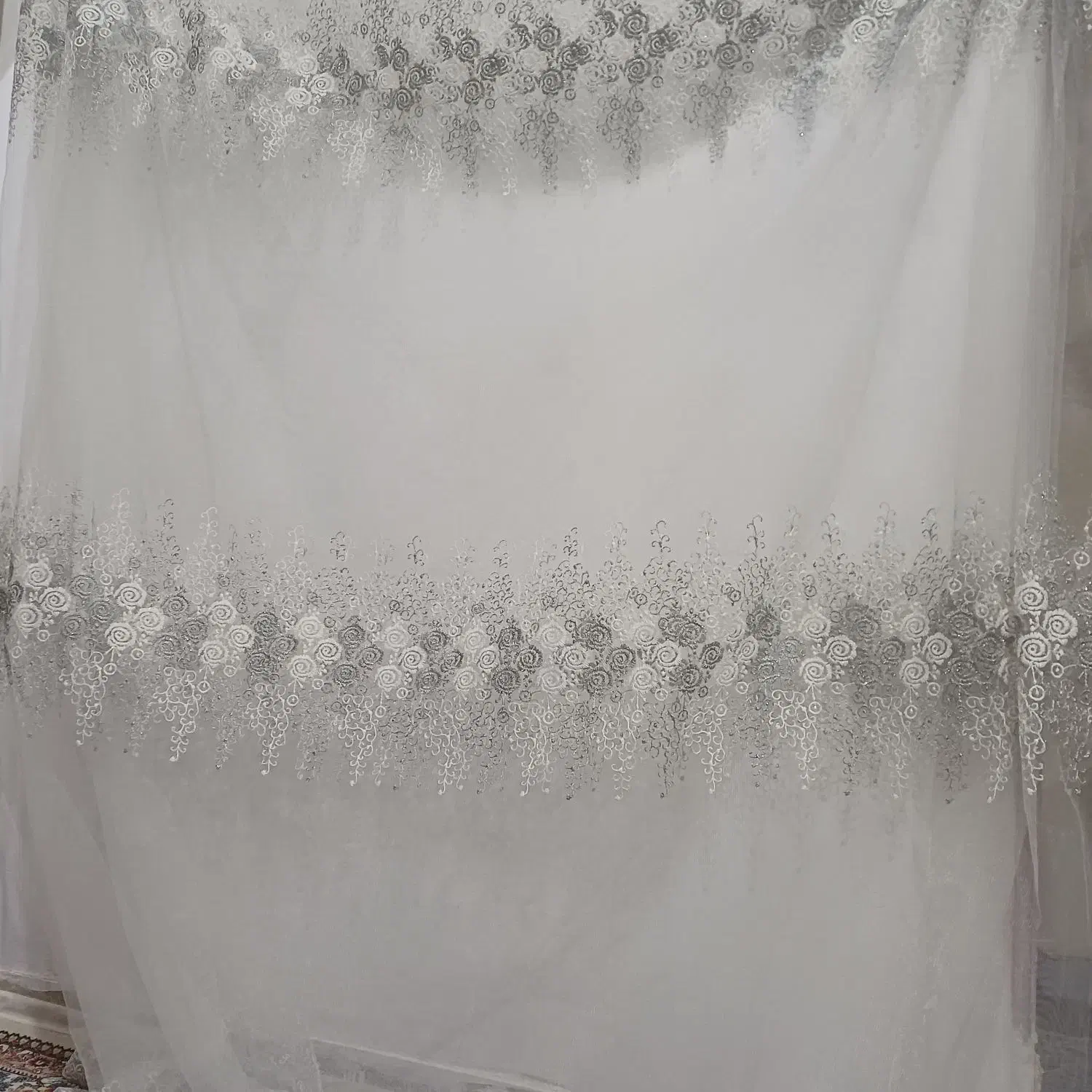 پرده نو در عرض۱متر ۸۰ قد ۴متر|پرده، رانر، رومیزی|تهران, هفده شهریور|دیوار