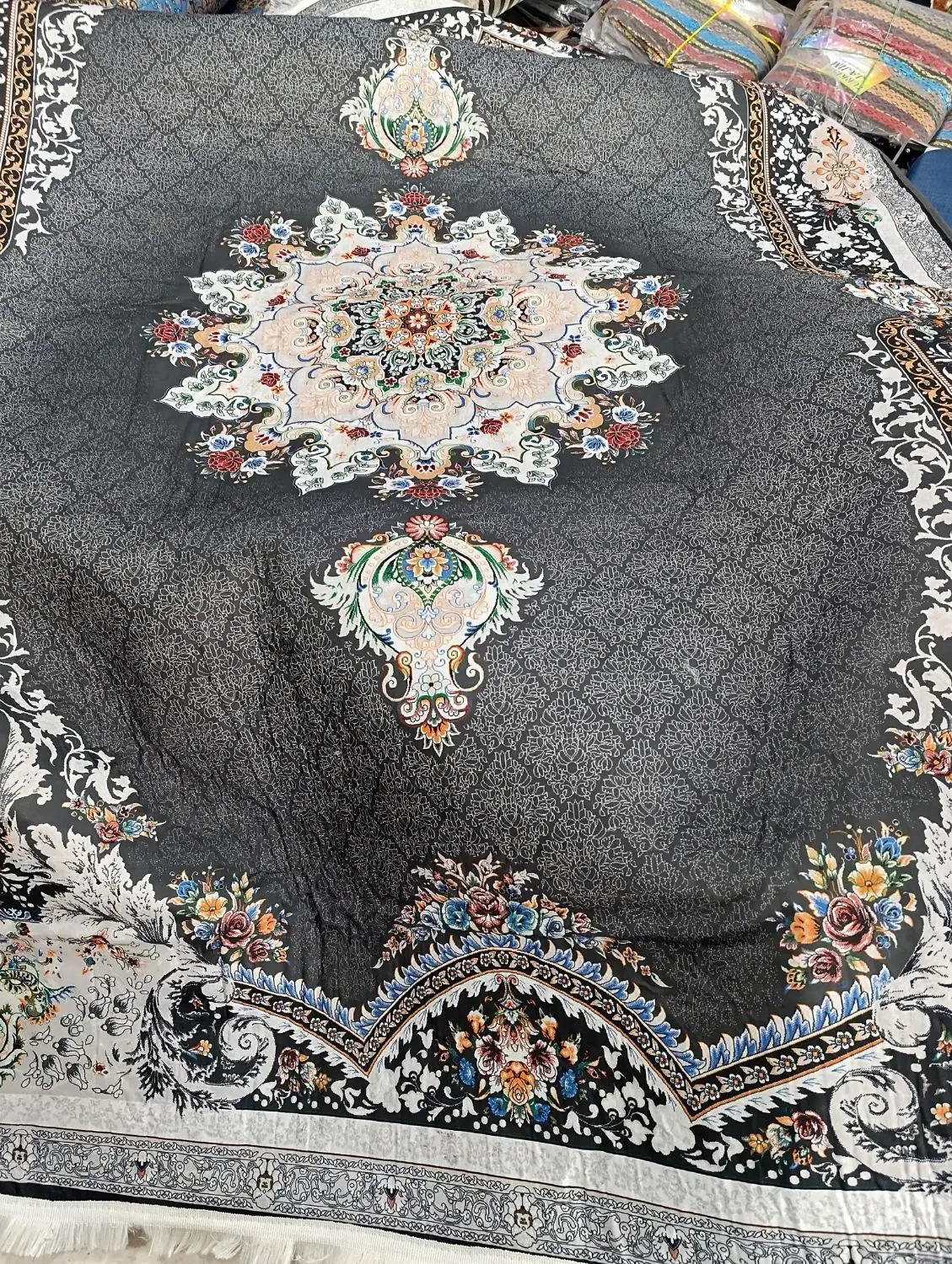 قالیچه پارچه ای|فرش|خمینی‌شهر, |دیوار