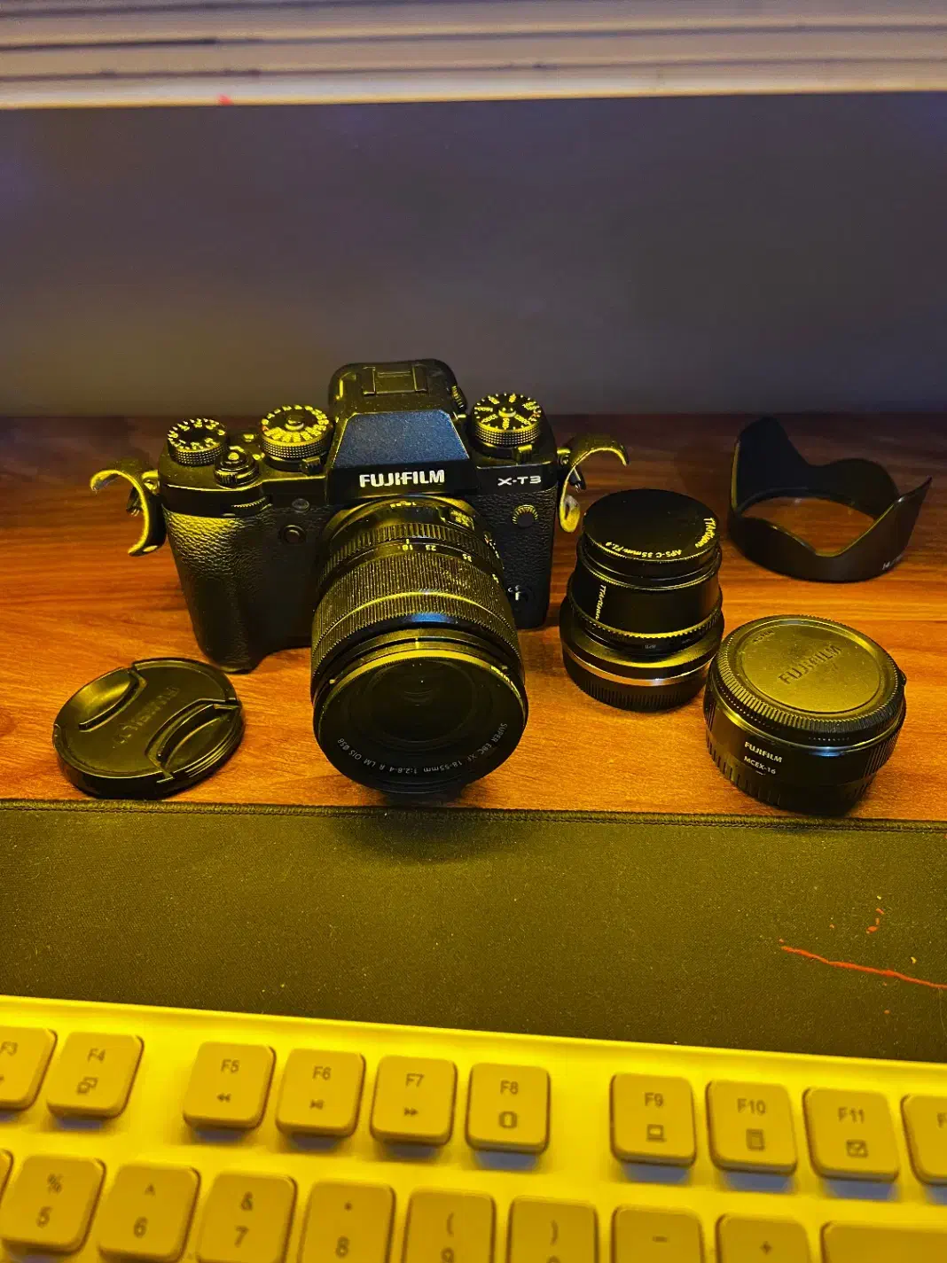 دوربین فوجی xt3 درحد نو خوش قیمت با لنز|دوربین عکاسی و فیلمبرداری|شیراز, شهرک سراج|دیوار