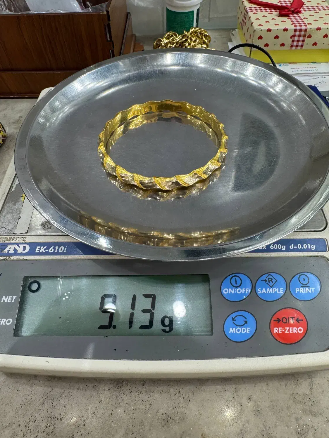 طلا طرح استخونی طلا نو و ویترینی|جواهرات|شوش, |دیوار