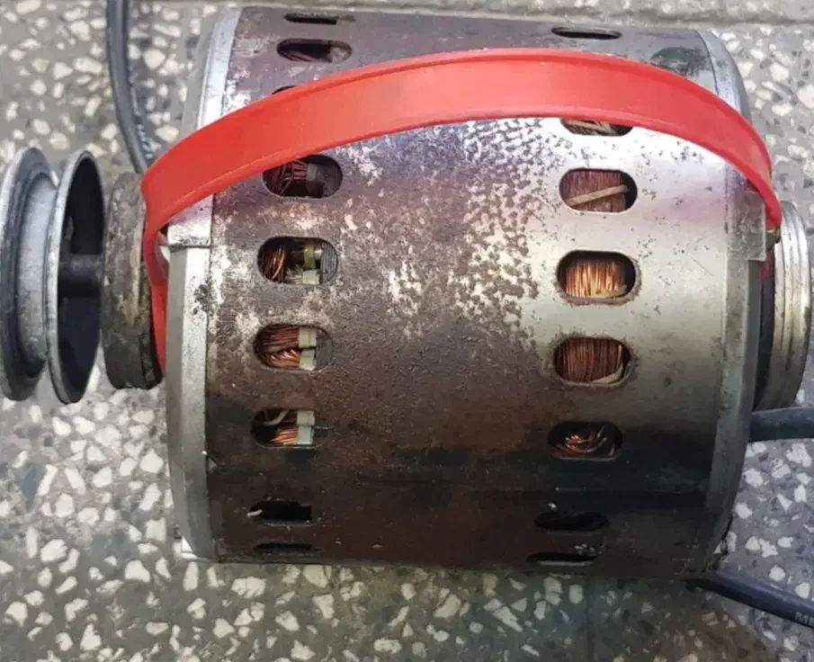 ۱ عدد دینام کولر ۷۰۰۰ موتوژن تبریز مسی درحدنو|کولر آبی|تهران, تهرانپارس غربی|دیوار