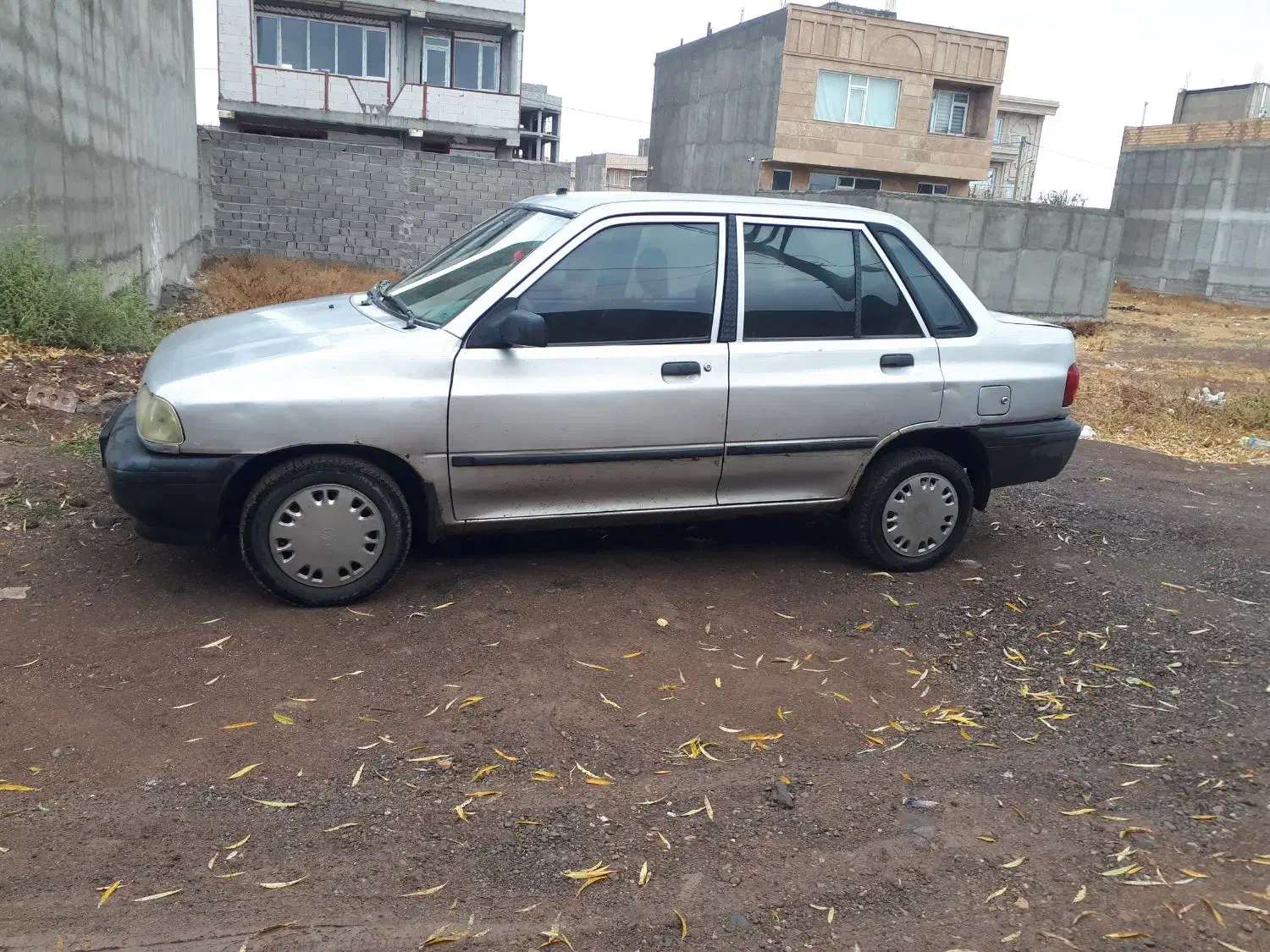 پراید مدل ۸۵ نقره ای|خودرو سواری و وانت|سراب, |دیوار