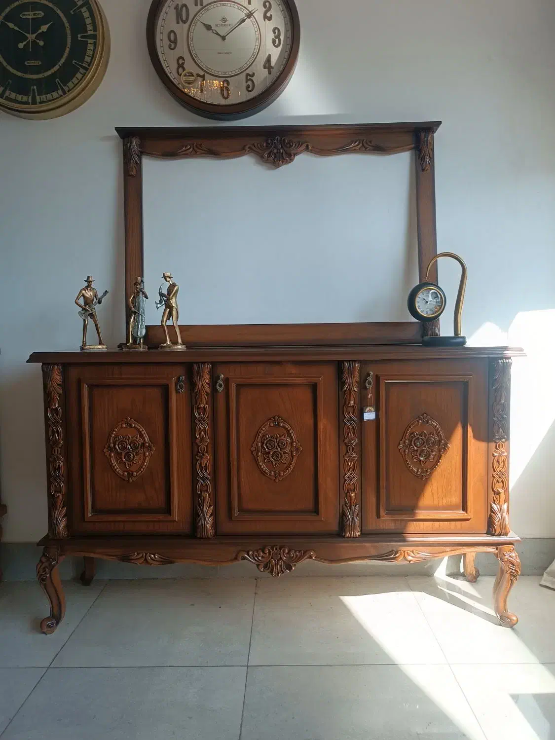 کنسول کلاسیک منبت کاری مدل ژینا|بوفه، ویترین، کنسول|رشت, استقامت ۱|دیوار