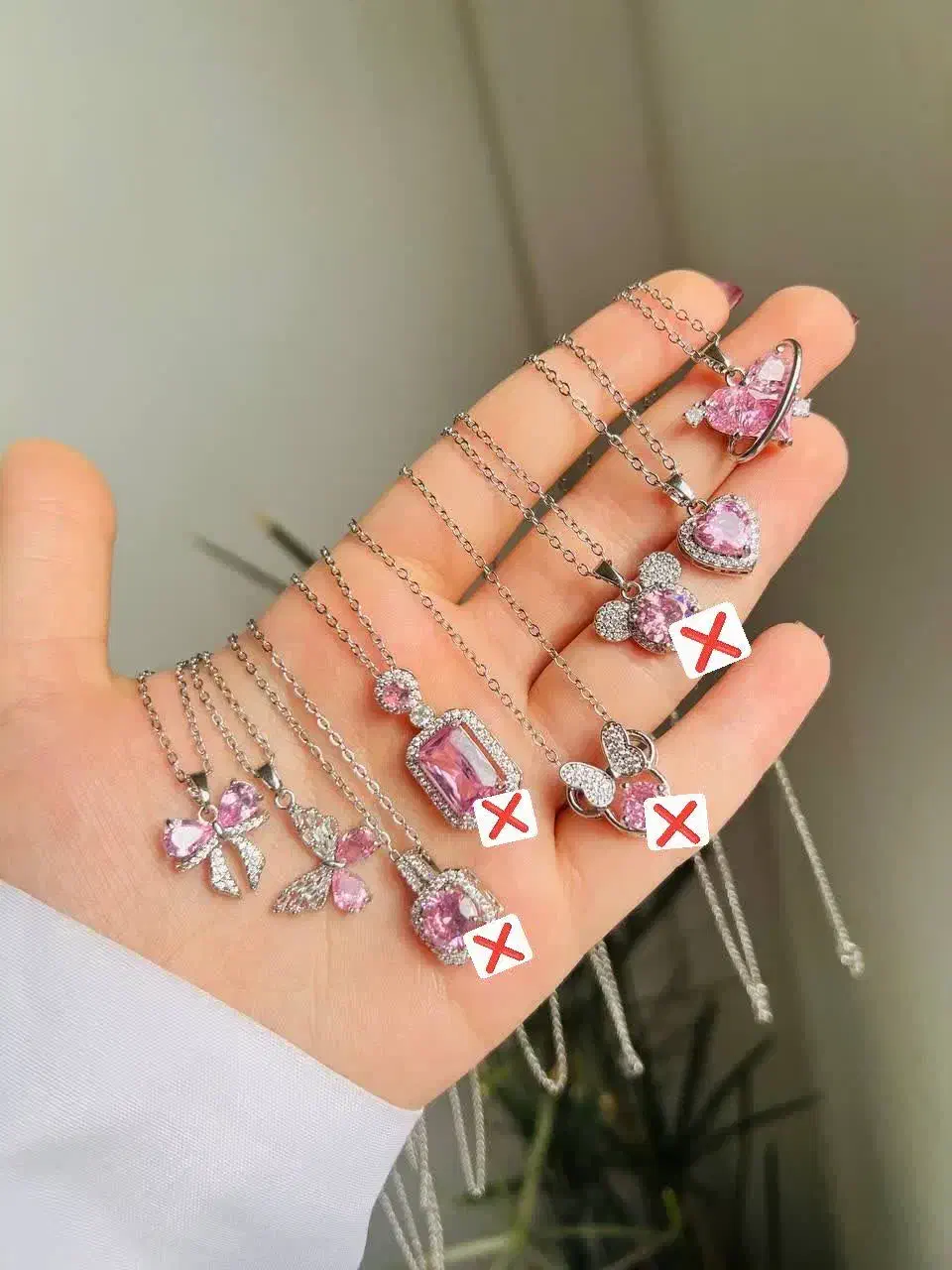 محصولات اکسسوری و عطر و ادکلن|آرایشی، بهداشتی، درمانی|یزد, |دیوار