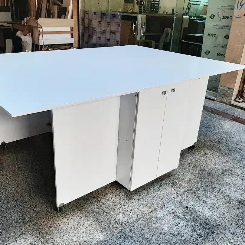 میز چرخ و برش و سردوز تاشو خیاطی|لوازم خیاطی و بافتنی|قائمشهر, |دیوار