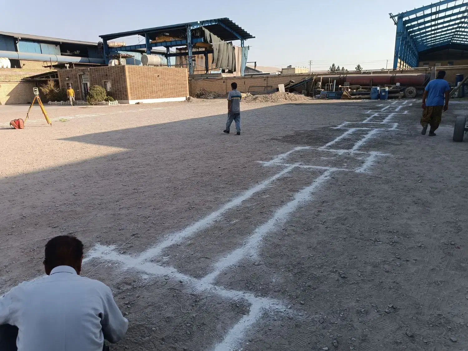 استخدام کارگر آرماتوربند قالب بند و بتن ریز|استخدام معماری، عمران و ساختمانی|سیستان, |دیوار