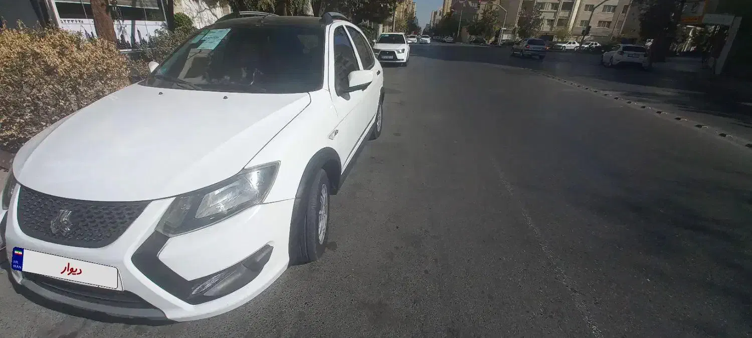 کویک Rs۴۰۲ سفید مشکی فرمان D درحد استسنائی|خودرو سواری و وانت|مشهد, فرهنگیان (شهرک غرب)|دیوار