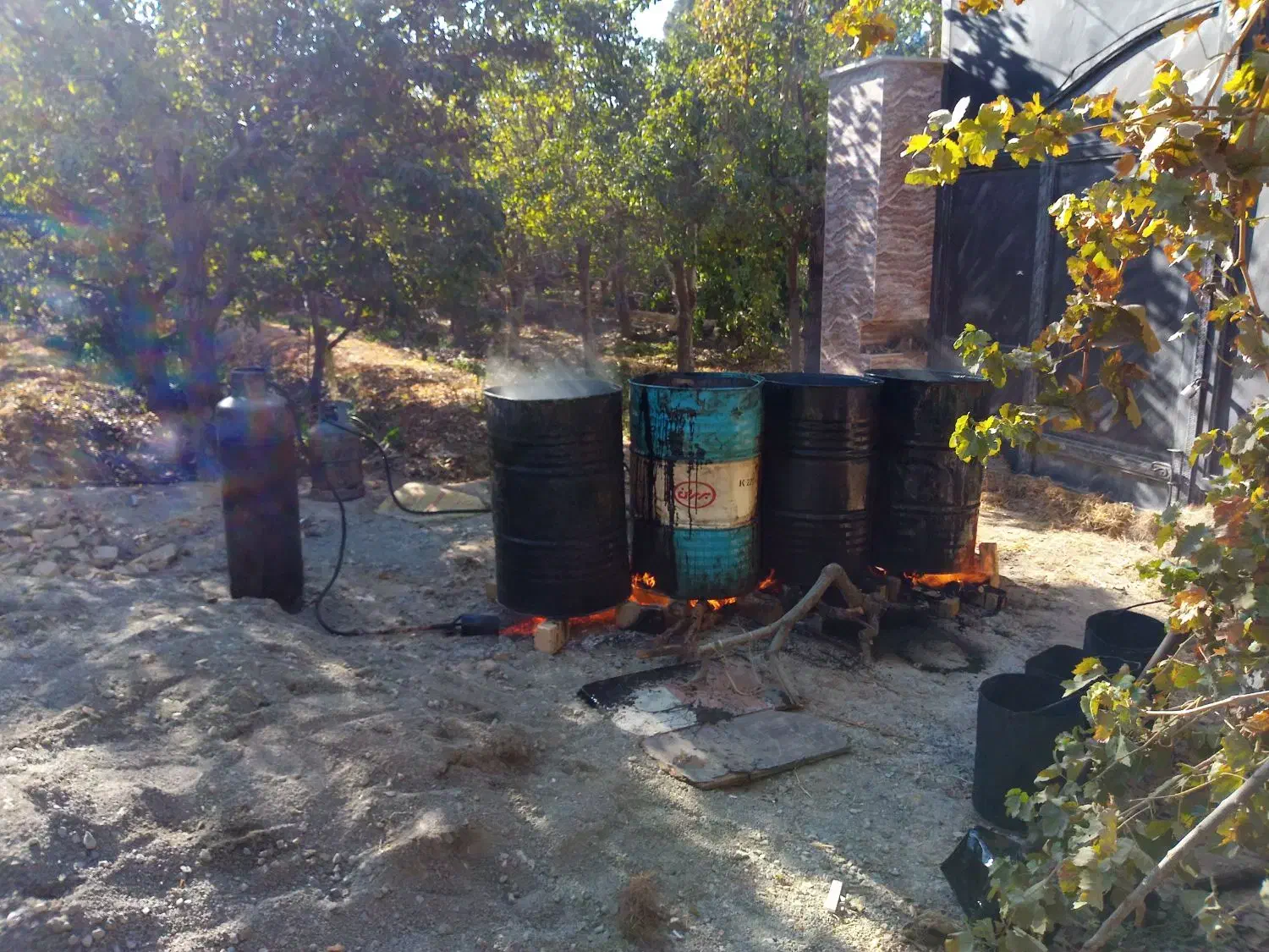 ایزوگام قیرگونی آسفالت محوطه|خدمات پیشه و مهارت|مهاجران, |دیوار