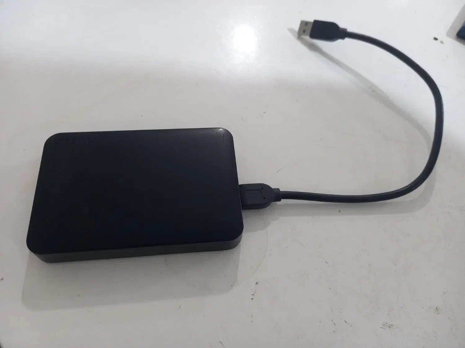 هارد اکسترنال ۲ ترابایت ، پر از فیلم و سریال|قطعات و لوازم جانبی رایانه|خرمآباد, |دیوار