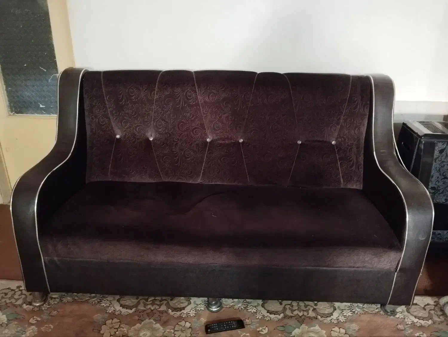 مبل سلطنتی و راحتی|مبلمان خانگی و میز عسلی|گناباد, |دیوار