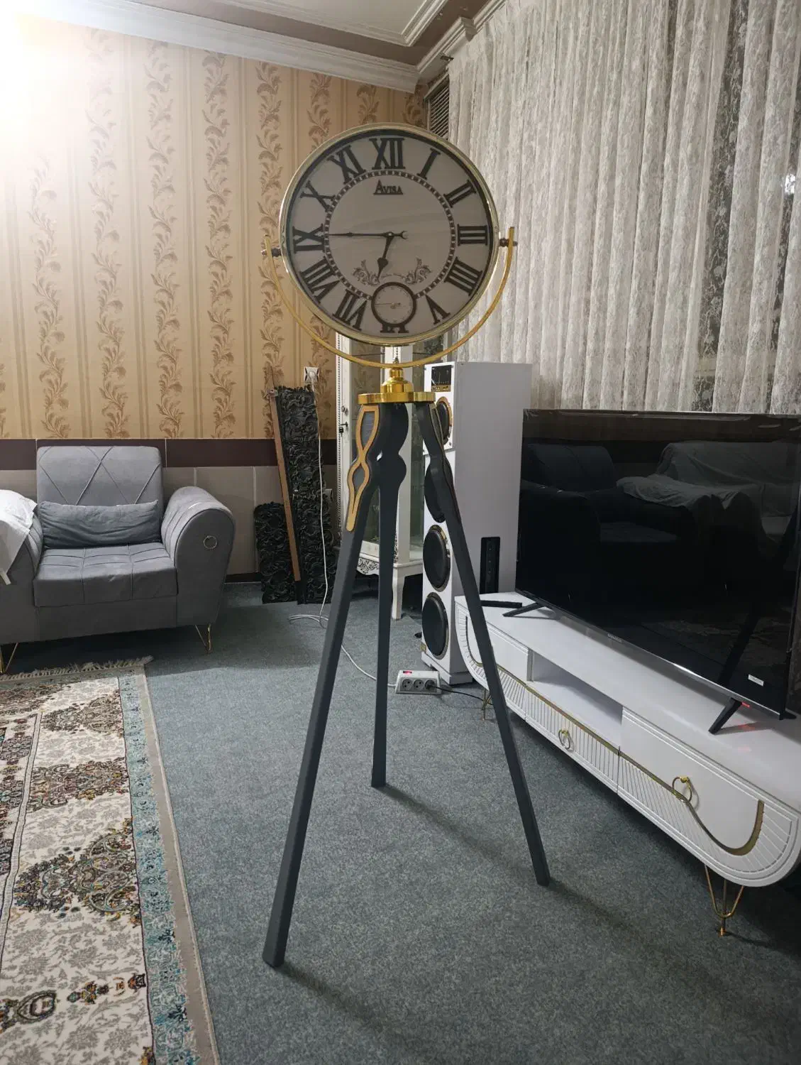 ساعت ایستاده|ساعت دیواری و تزئینی|بروجرد, |دیوار