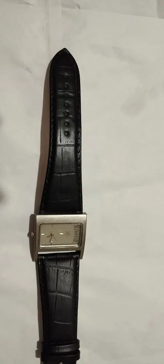 ساعت مچی|ساعت|شاهین‌شهر, چمران|دیوار