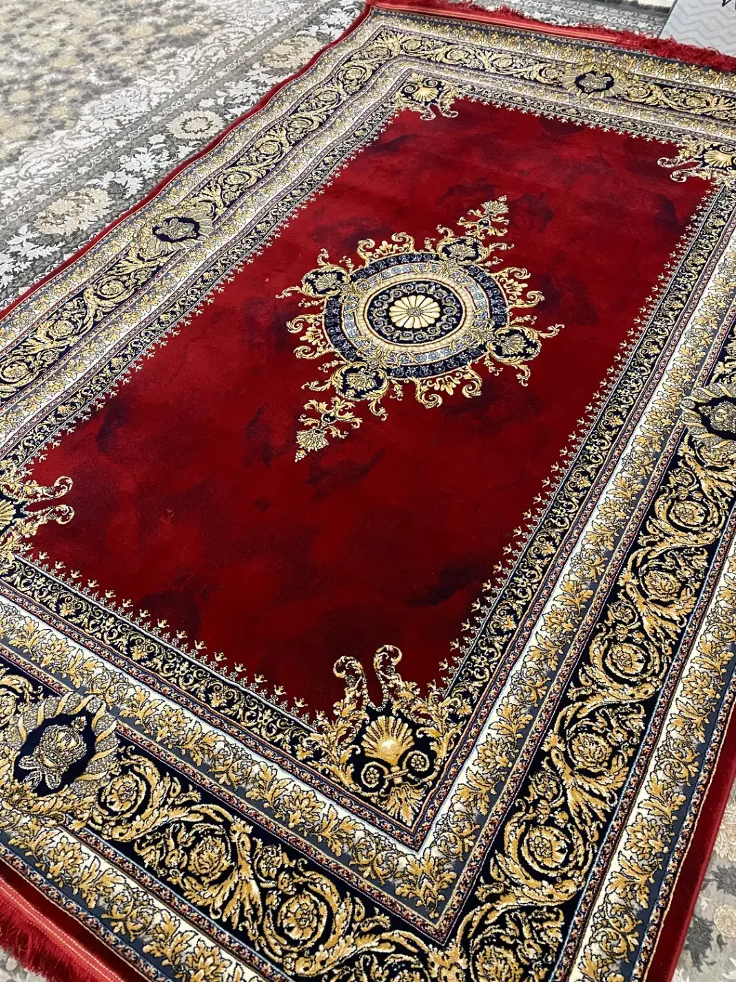 فرش نو دوعدد|فرش|قم, باغ کرباسی|دیوار