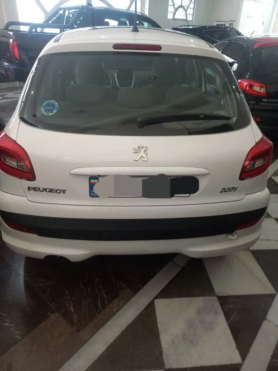 پژو۲۰۷مدل۴۰۳.ارتقاء.اتوماتیک|خودرو سواری و وانت|اصفهان, خلجا|دیوار