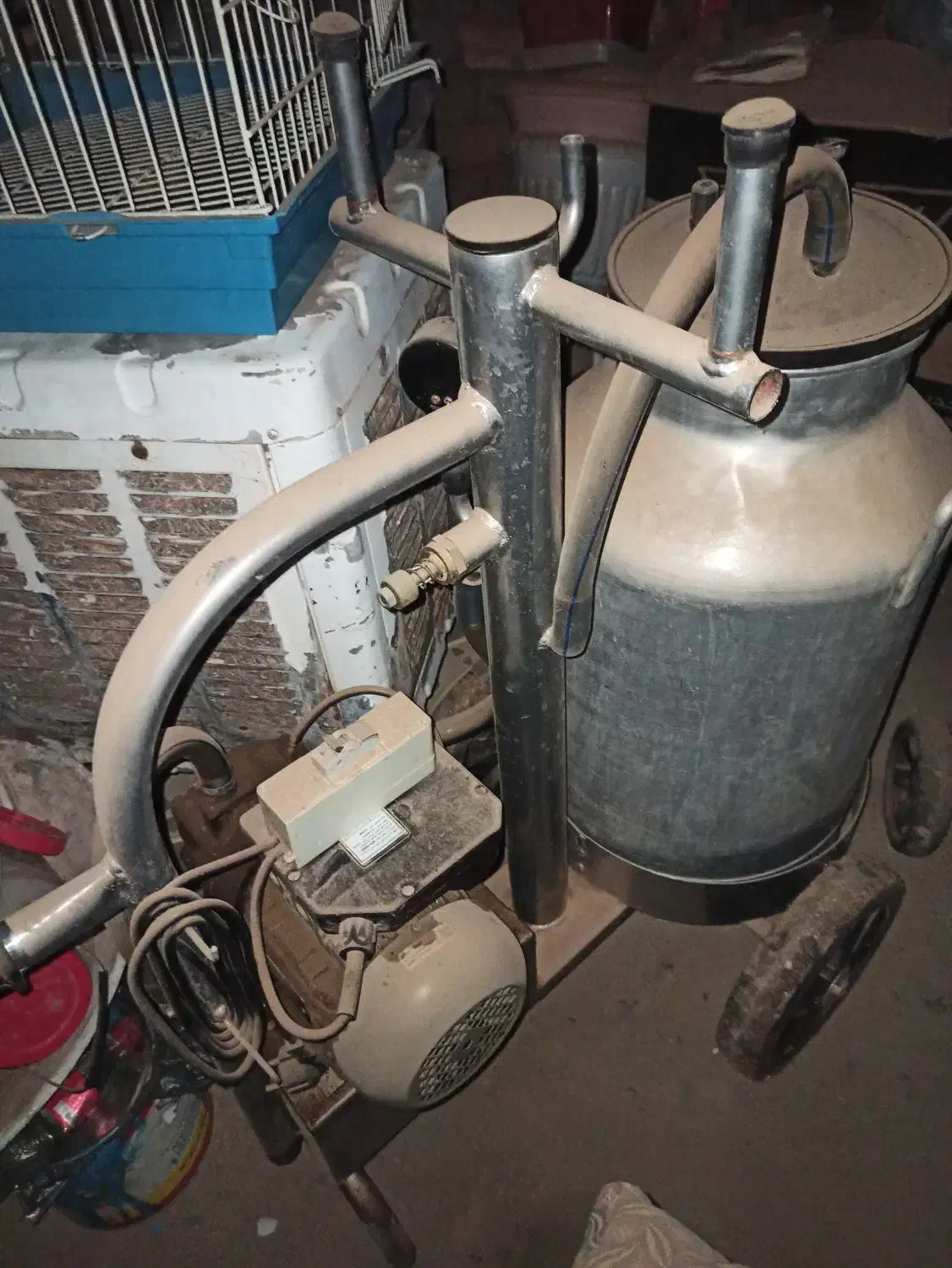 شیر دوش|ماشینآلات صنعتی|بوئین زهرا, |دیوار